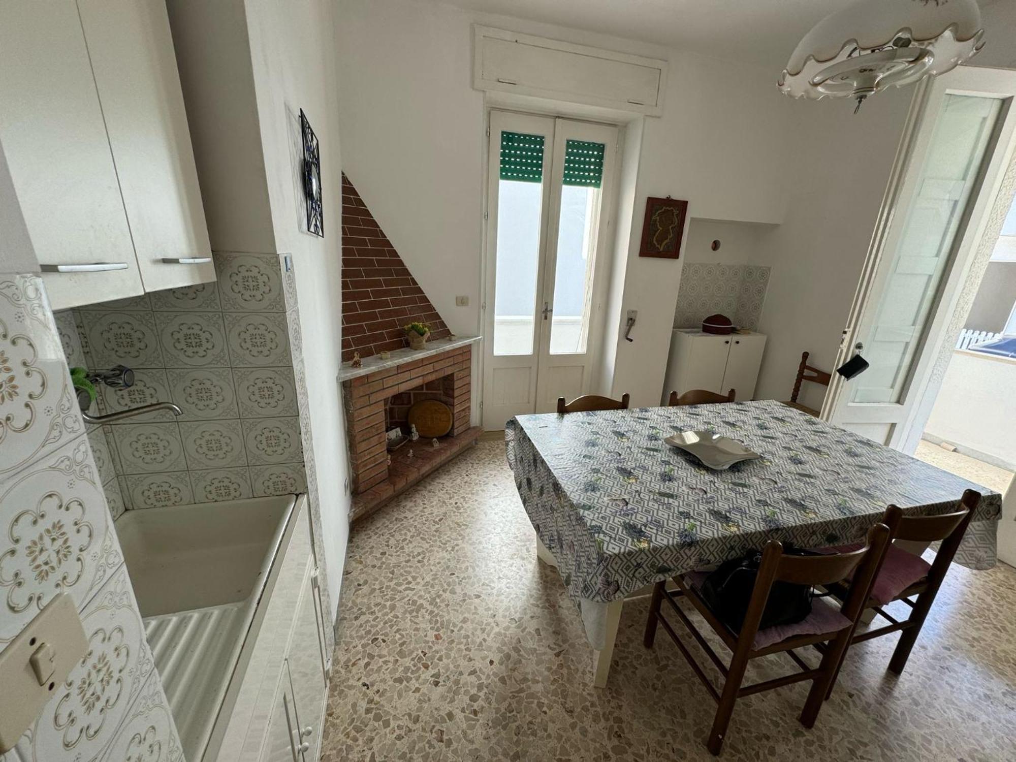 Villa Dimora Storica Fronte Mare Con Terrazzo Privato Torre Canne Exterior foto